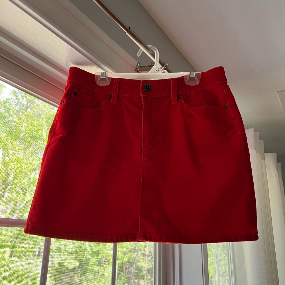 Red Velvet Mid-Rise GAP Skirt